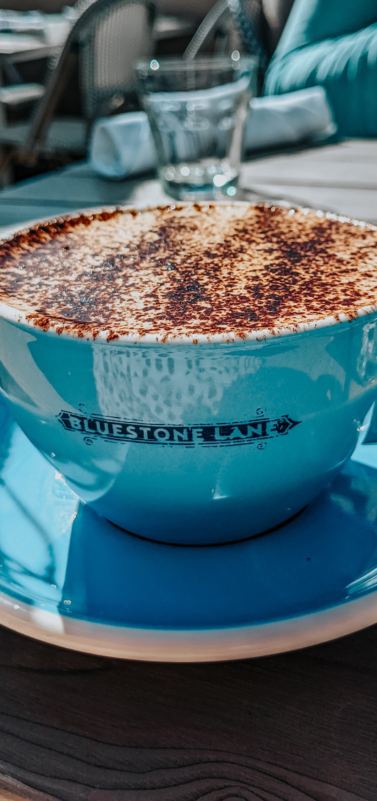 Bluestone Lane Manhattan Beach Café specialty coffee shop in Los Angeles - photo 4