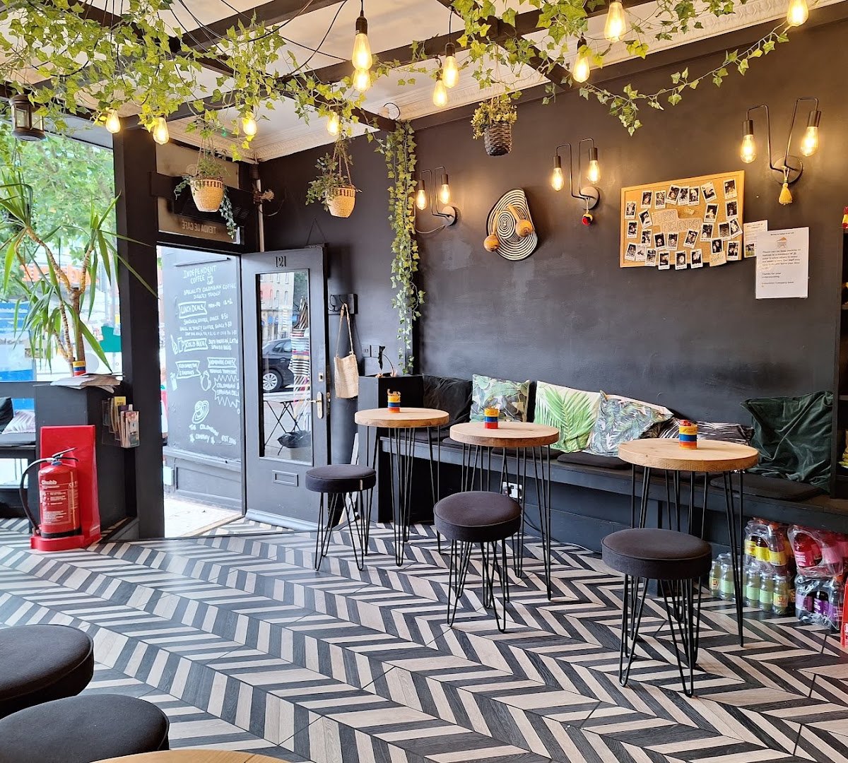 The Colombian Company specialty coffee shop in Bristol - photo 3