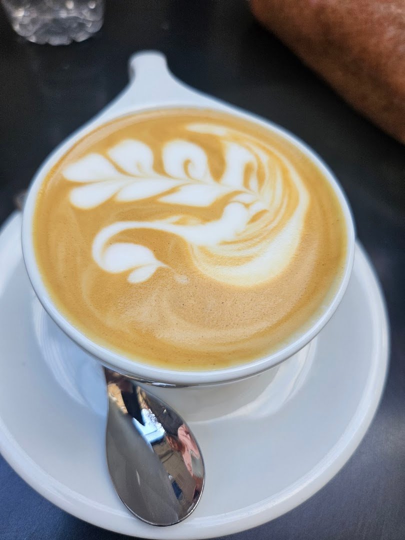 Coffee at LOWDOWN, specialty coffee shop in Edinburgh
