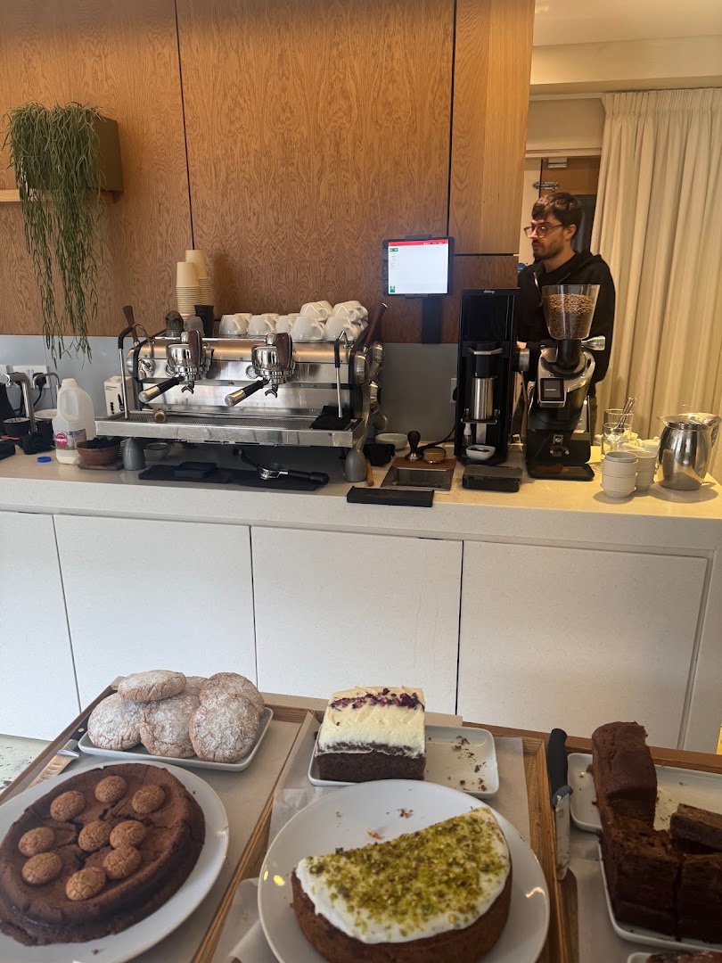 Interior of LOWDOWN, specialty coffee shop in Edinburgh