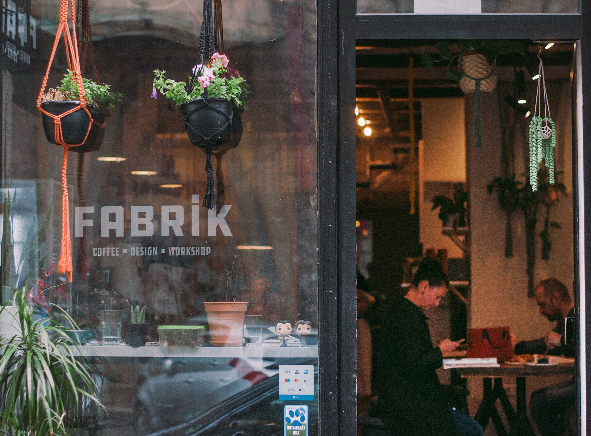 Fabrik Specialty Coffee - Design - Workshop specialty coffee shop in Budapest - photo 6