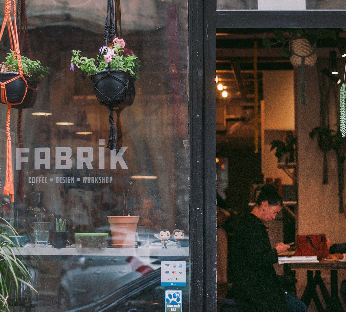 Fabrik Specialty Coffee - Design - Workshop specialty coffee shop in Budapest - photo 8