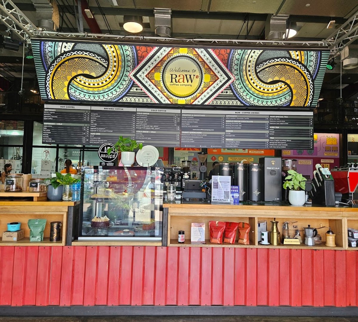 RAW Coffee Company specialty coffee shop in Dubai - photo 2