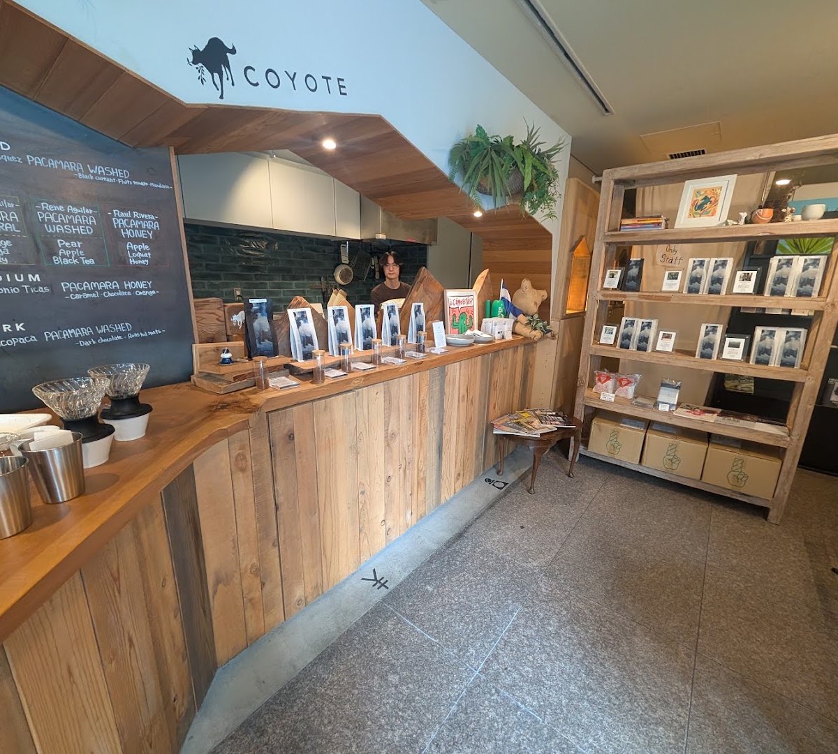 COYOTE the ordinary shop specialty coffee shop in Kyoto - photo 10