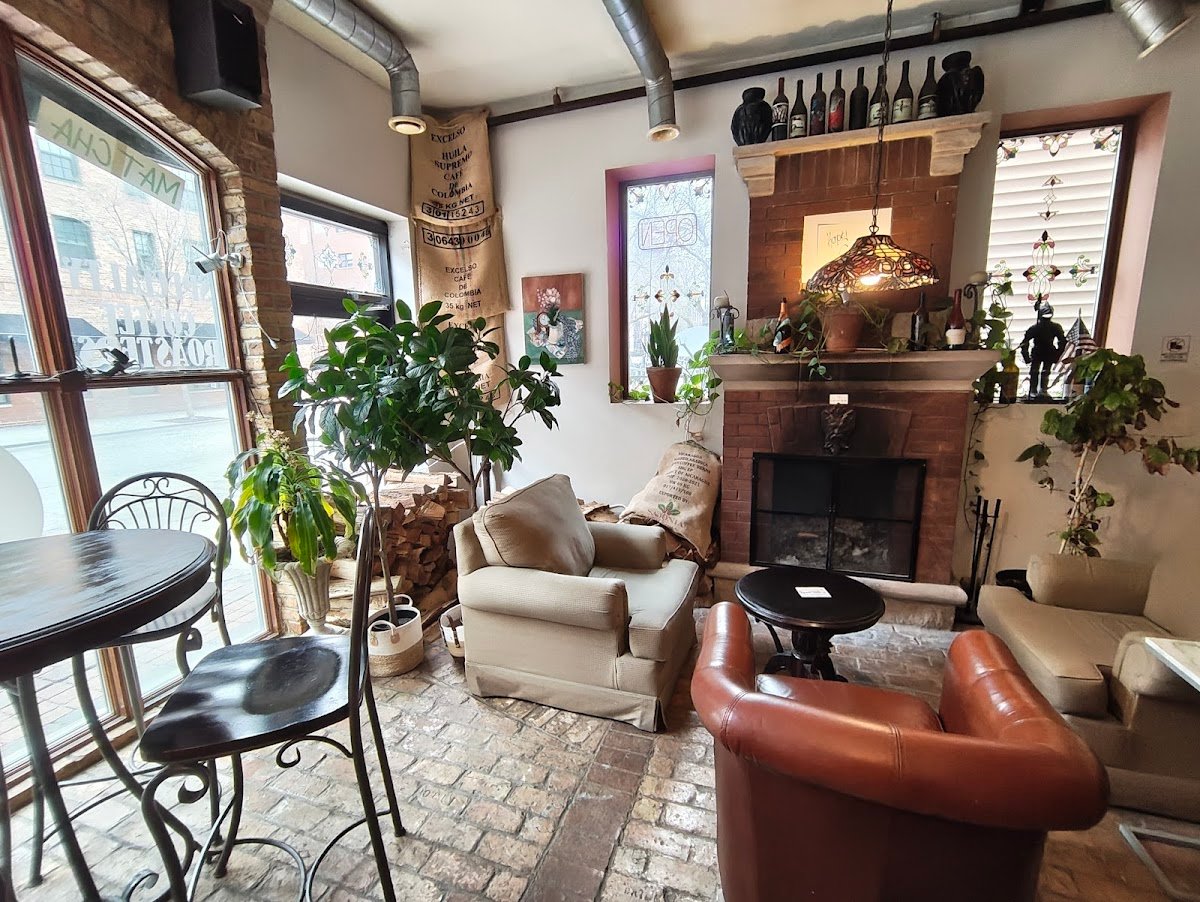 Kapéj Coffee Roasters specialty coffee shop in Chicago - photo 3