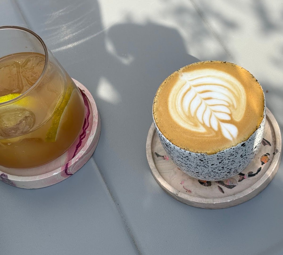 Coffee at Błysk Espresso Bar, specialty coffee shop in Warsaw