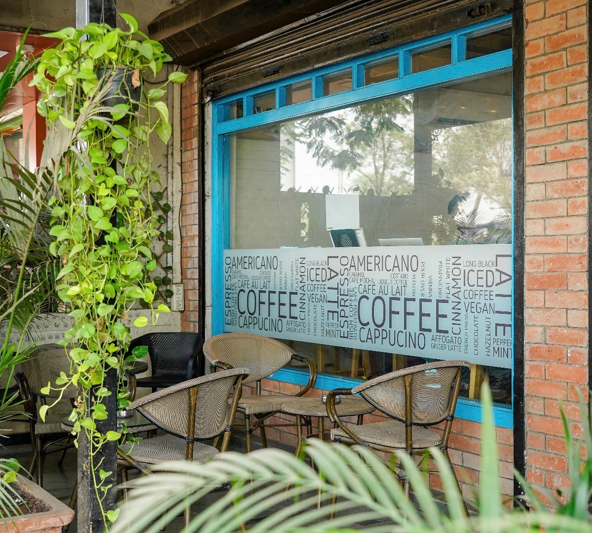 Storefront of Coffee Craft ☕️, specialty coffee shop in Mumbai