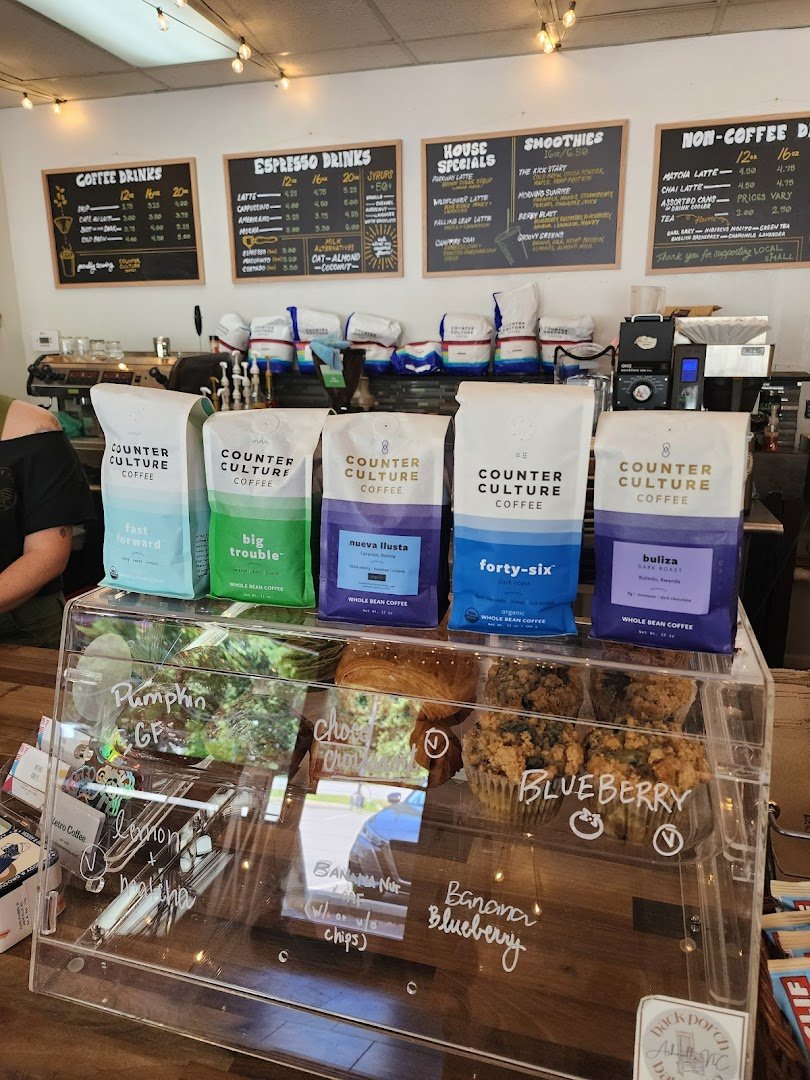 Retro Coffee specialty coffee shop in Asheville - photo 8