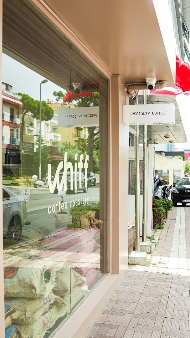 Whiff Coffee Roastery specialty coffee shop in Istanbul - photo 4