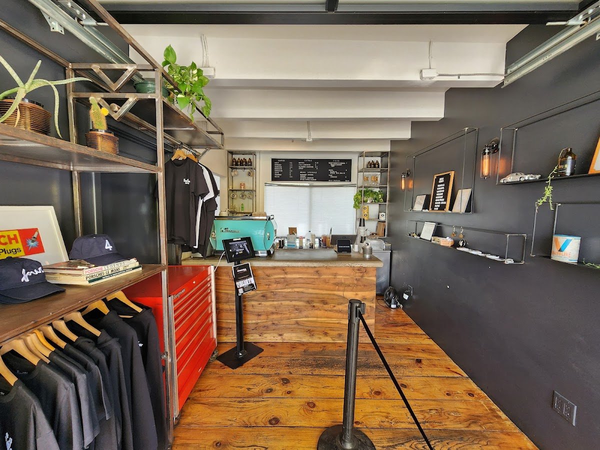 Fourtillfour Cafe specialty coffee shop in Phoenix - photo 5