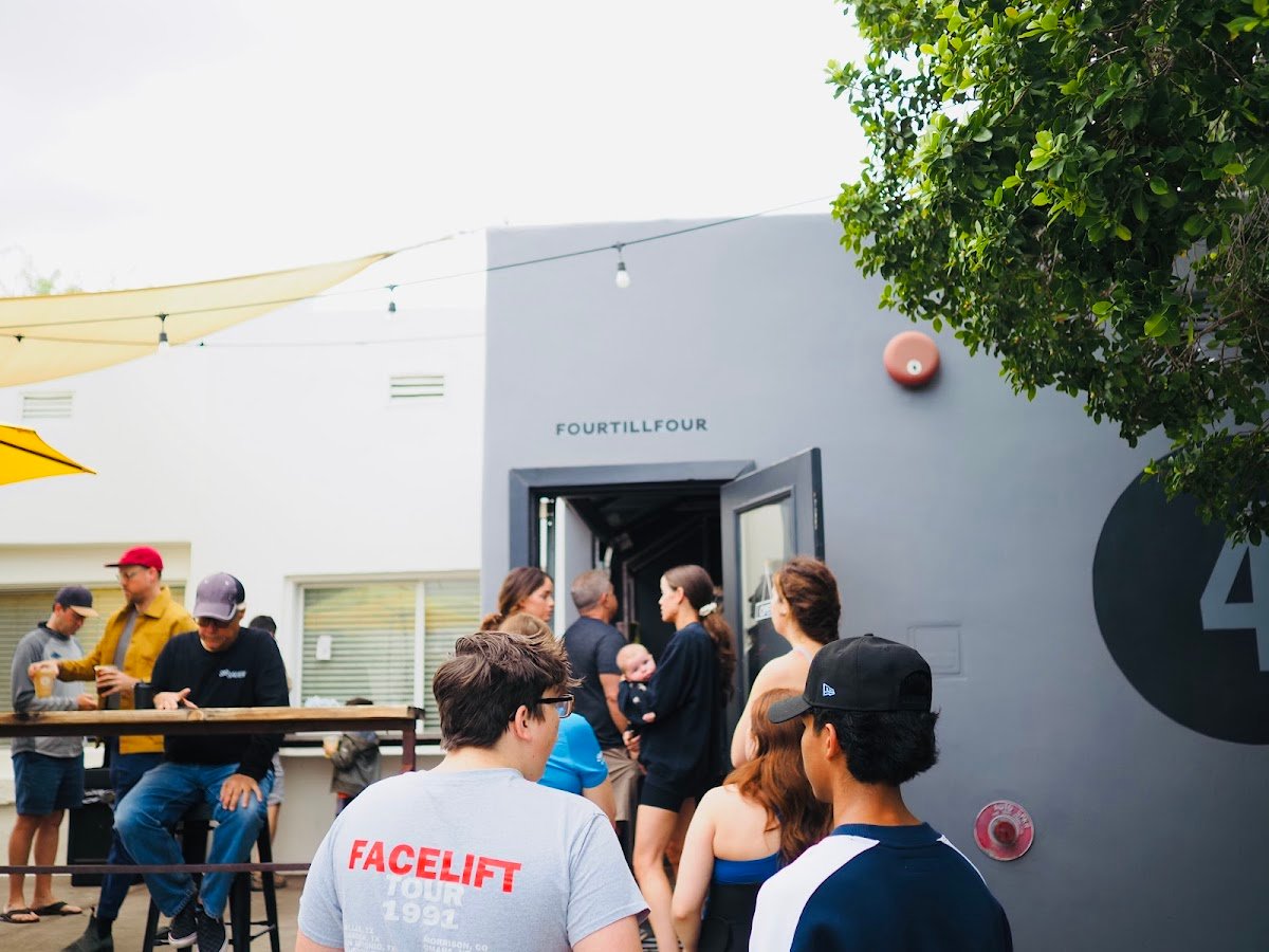 Fourtillfour Cafe specialty coffee shop in Phoenix - photo 7