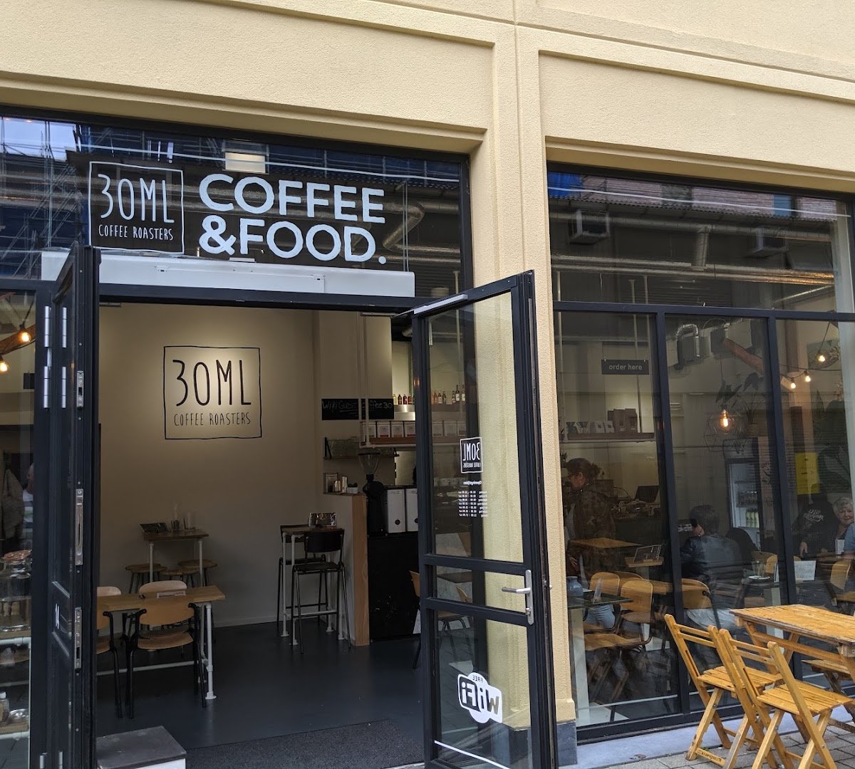 30ml Coffee Roasters specialty coffee shop in Amsterdam - photo 4