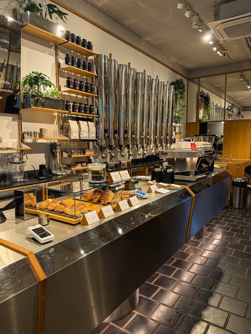 Bonanza Coffee Mitte specialty coffee shop in Berlin - photo 11