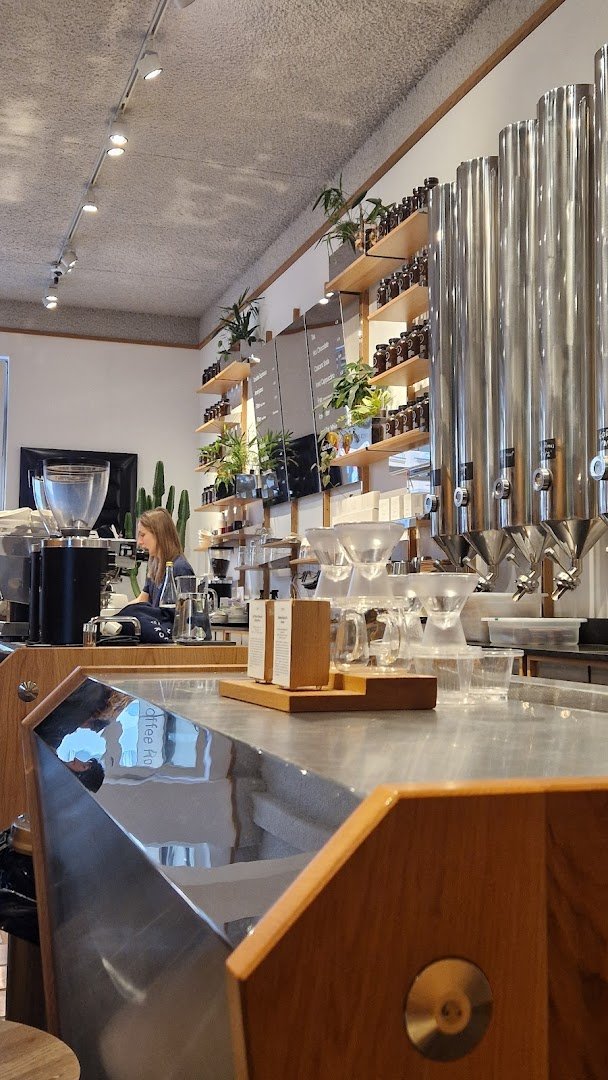 Bonanza Coffee Mitte specialty coffee shop in Berlin - photo 7