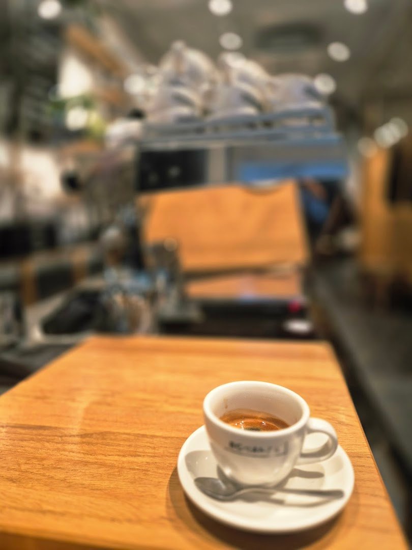 Bonanza Coffee Mitte specialty coffee shop in Berlin - photo 9