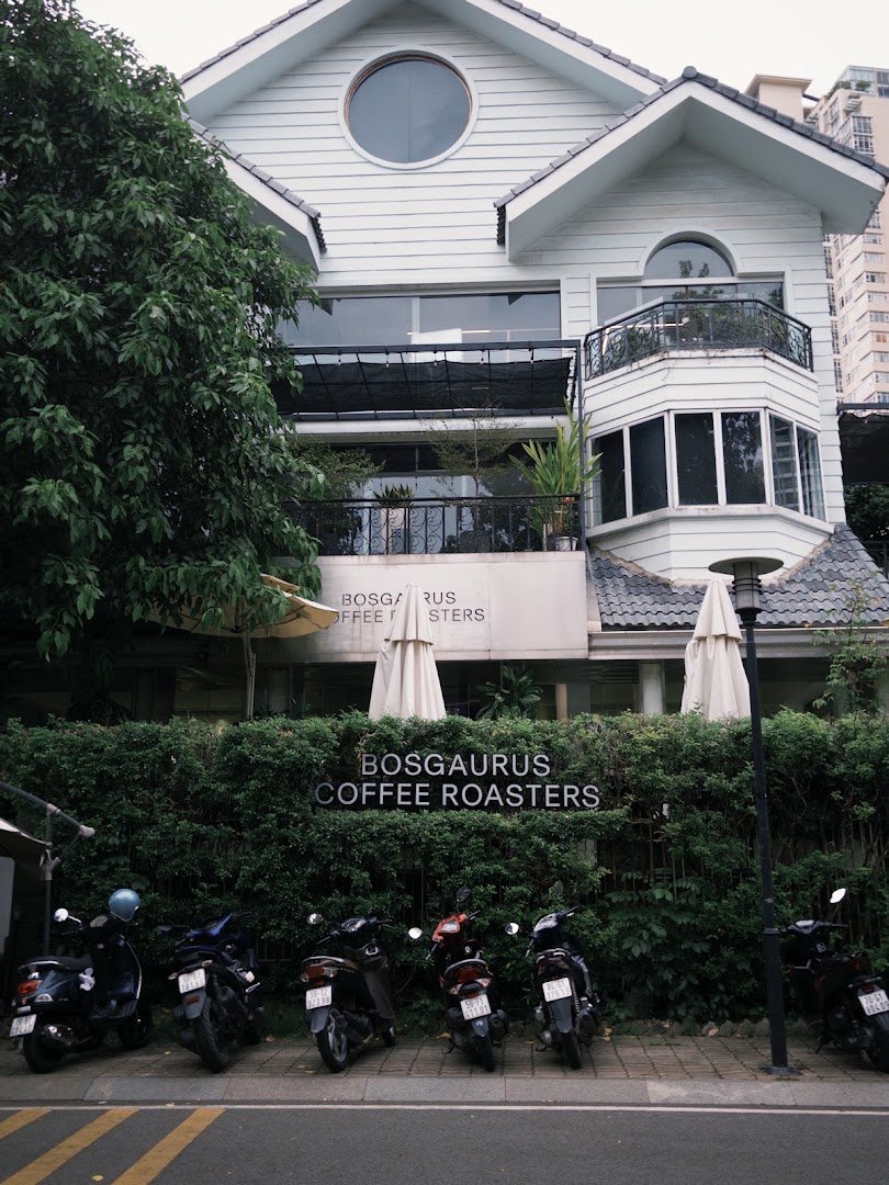 Bosgaurus Coffee Roasters - Saigon Pearl specialty coffee shop in Ho Chi Minh City - photo 6