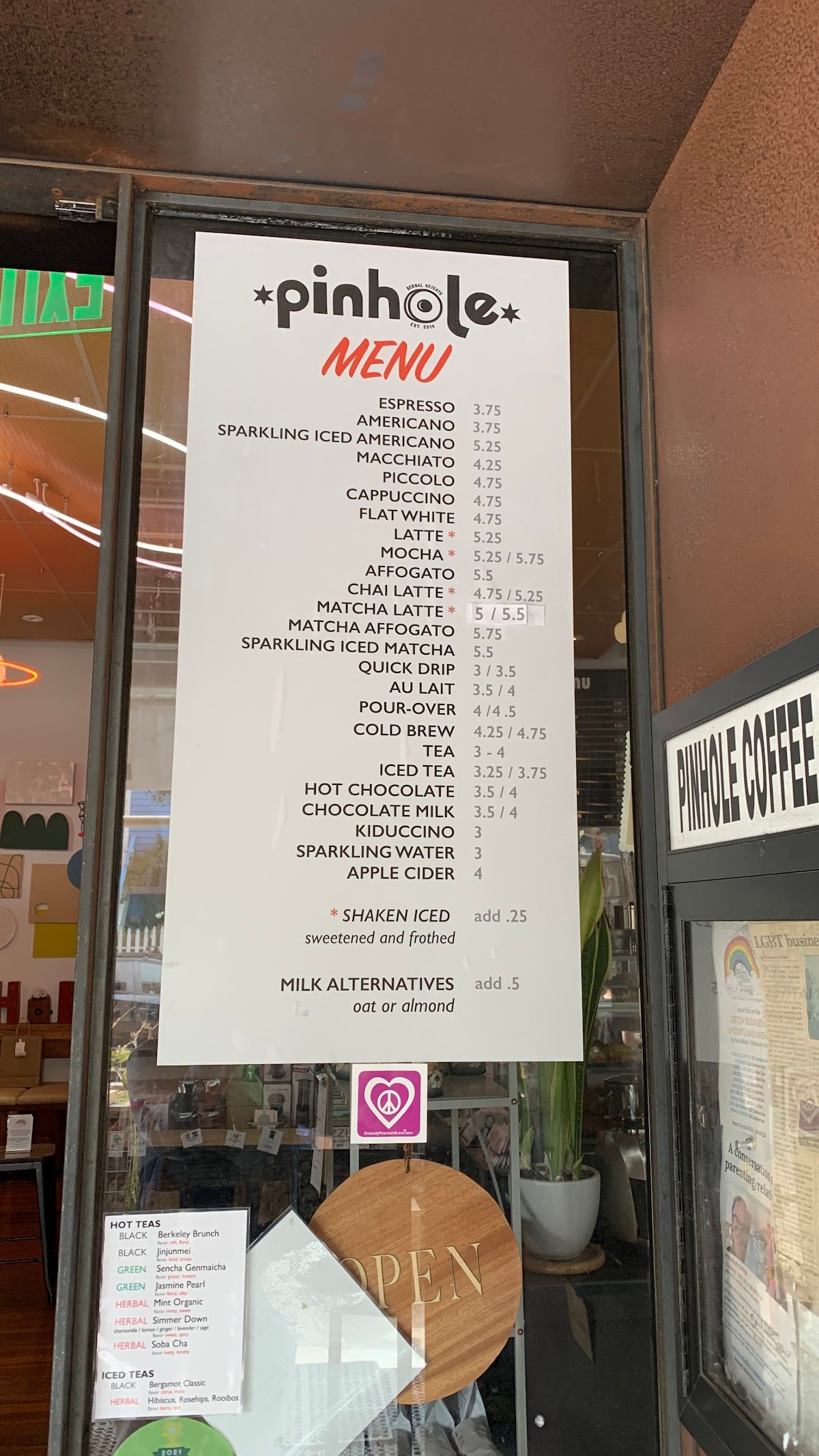 Pinhole Coffee specialty coffee shop in San Francisco - photo 11