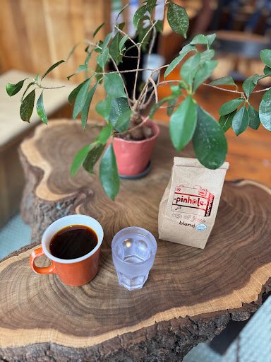 Pinhole Coffee specialty coffee shop in San Francisco - photo 15