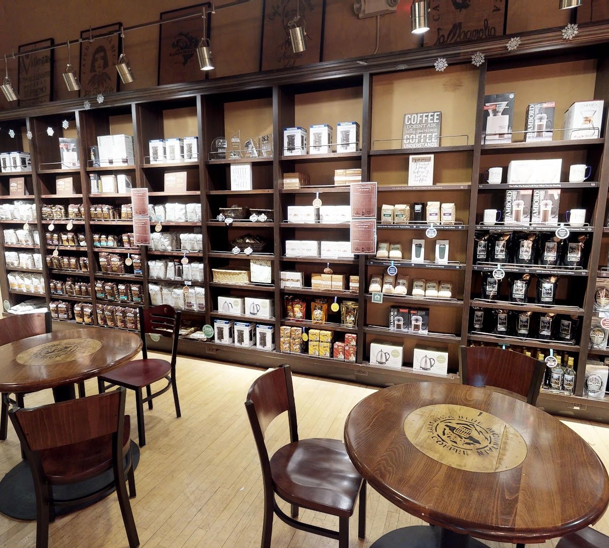 Boyer's Coffee specialty coffee shop in Denver - photo 4