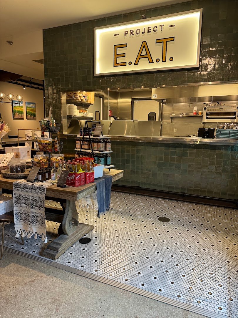 Interior of Stone Creek Coffee - Whitefish Bay Cafe & Kitchen, specialty coffee shop in Milwaukee