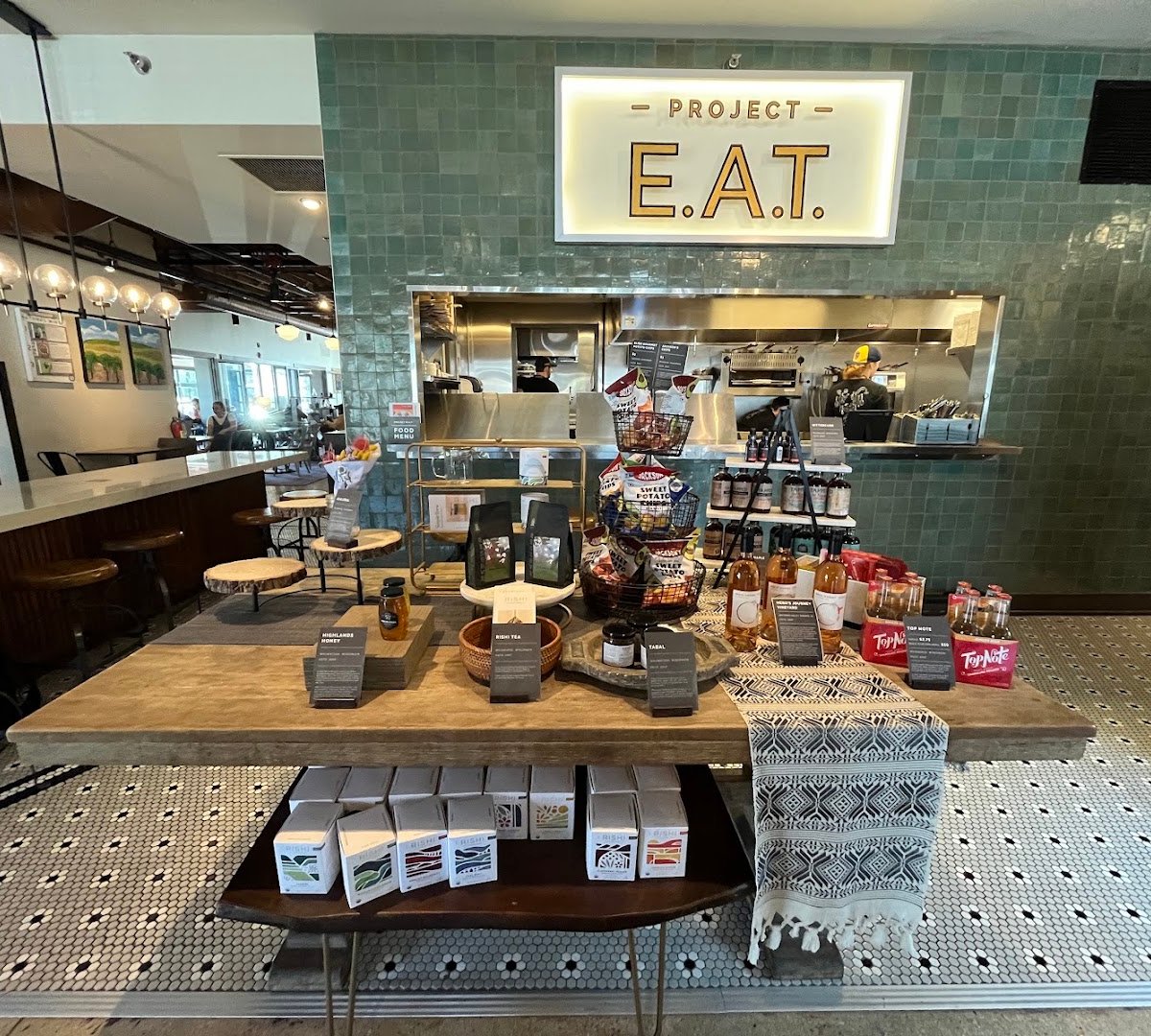Interior of Stone Creek Coffee - Whitefish Bay Cafe & Kitchen, specialty coffee shop in Milwaukee