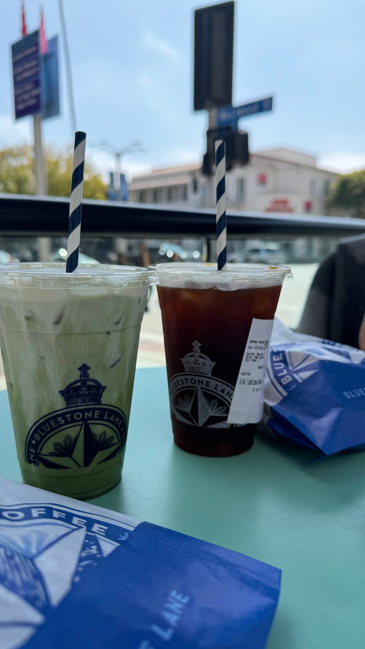 Bluestone Lane Westwood Coffee Shop specialty coffee shop in Los Angeles - photo 9