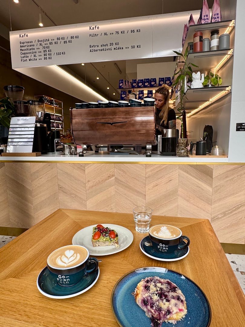 Coffee at GoFrancin, specialty coffee shop in Prague