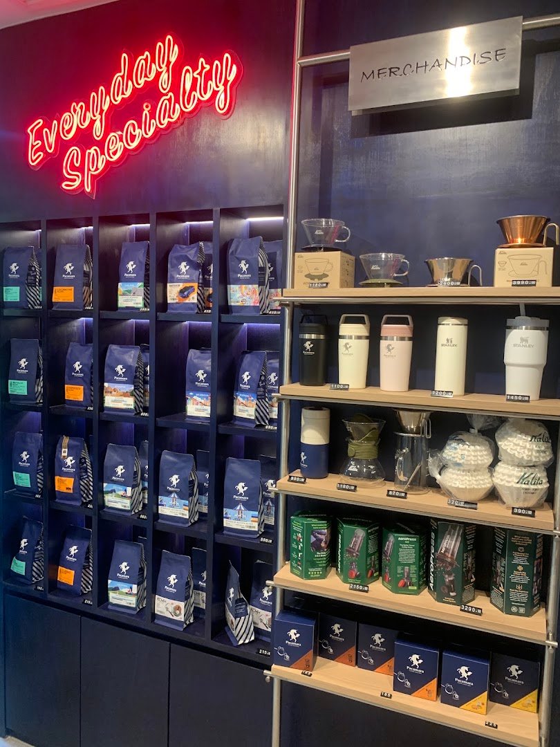 Pacamara Coffee Roasters Chulalongkorn Hospital พาคามาร่า คอฟฟี่ โรสเตอร์ โรงพยาบาลจุฬาลงกรณ์ specialty coffee shop in Bangkok - photo 9