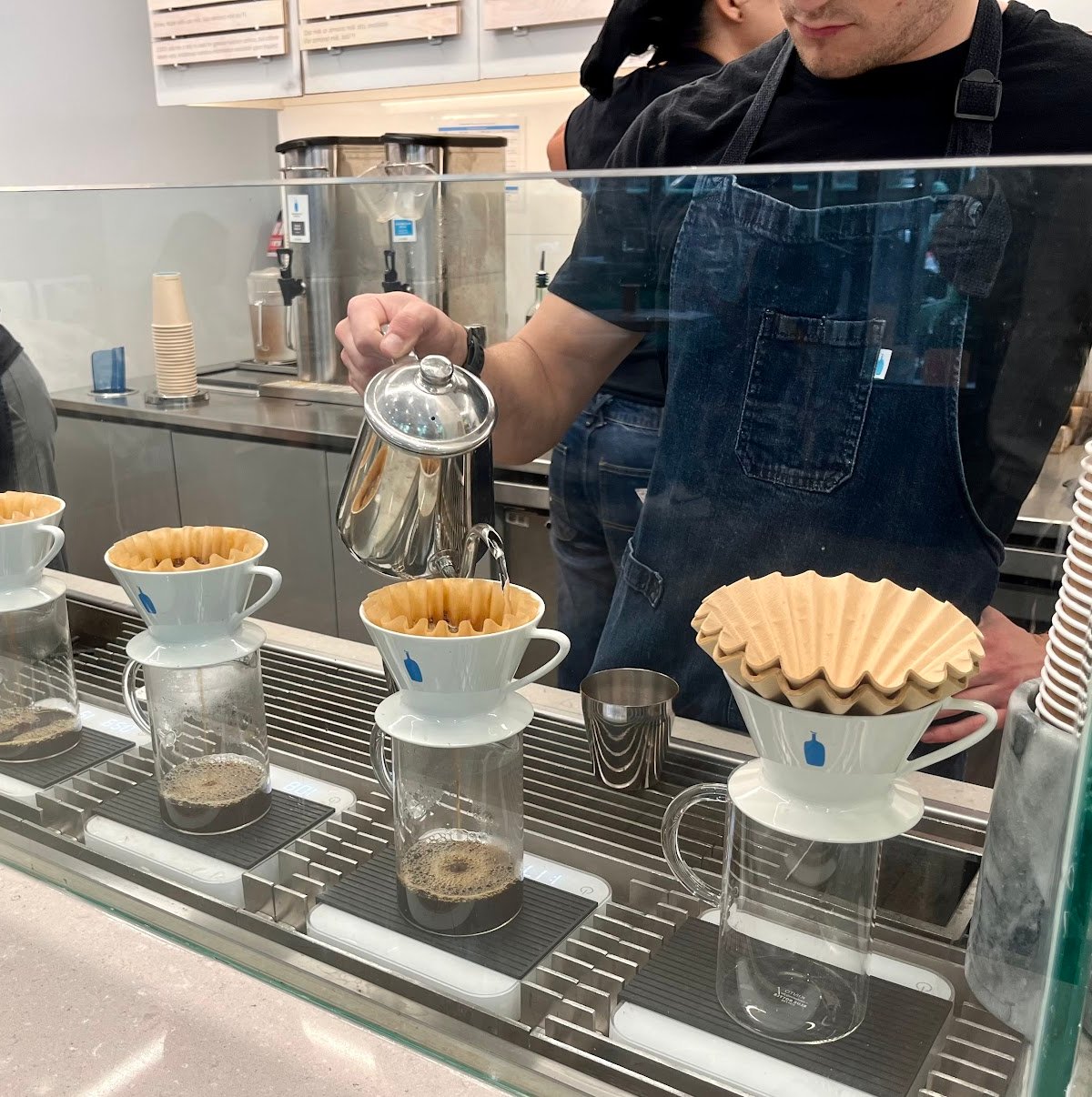 Blue Bottle Coffee specialty coffee shop in New York - photo 7