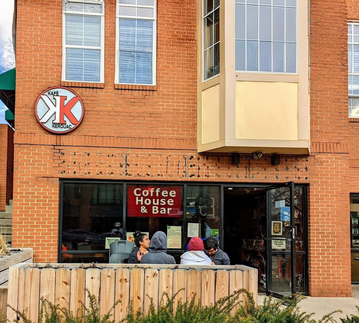 Kafe Kerouac specialty coffee shop in Columbus - photo 5