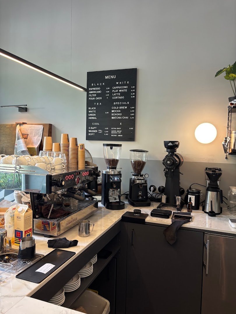 Zacharias.Kaffeebar specialty coffee shop in Berlin - photo 9