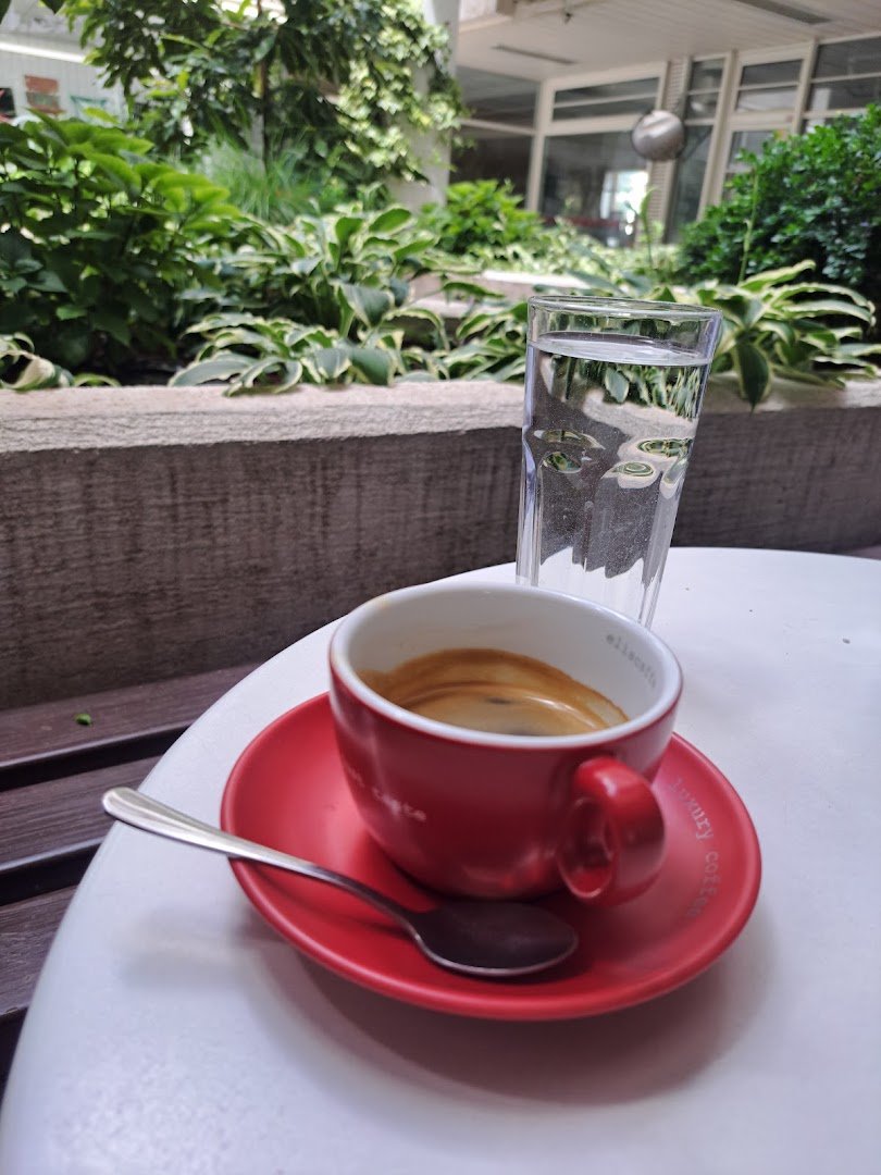 Coffee at Eliscaffe, specialty coffee shop in Belgrade