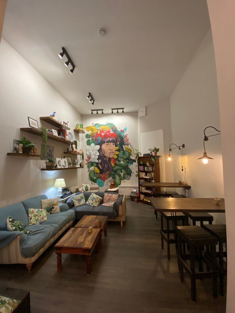 Interior of The Colony Gourmet, specialty coffee shop in Edinburgh