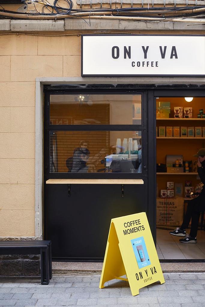 ONYVA COFFEE LES CORTS | Cafe de Especialidad | Coffee Roaster propio specialty coffee shop in Barcelona - photo 10
