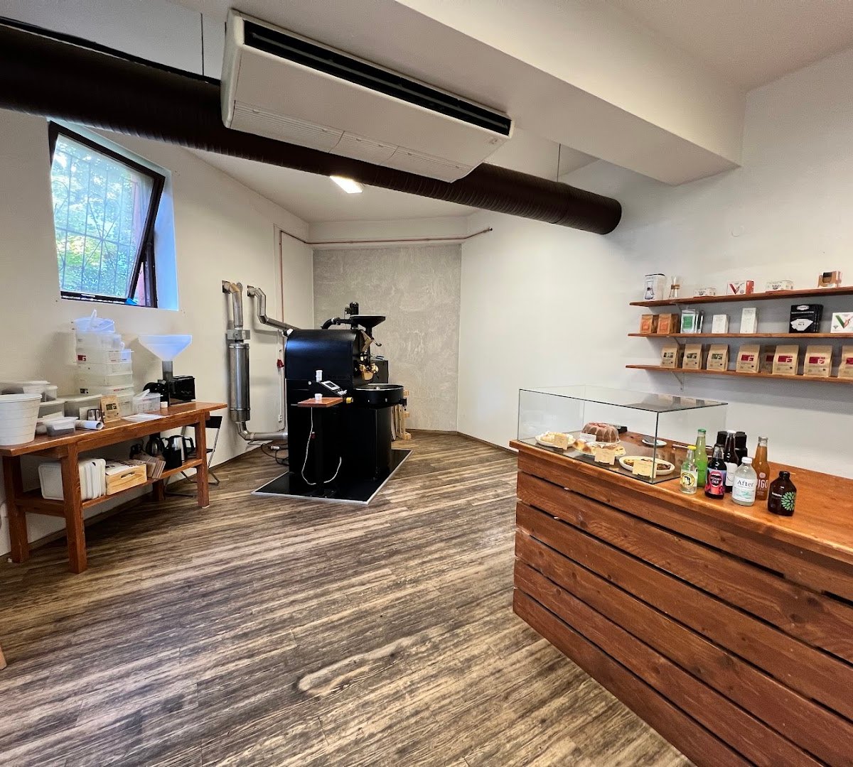 Interior of Project FOX, specialty coffee shop in Prague