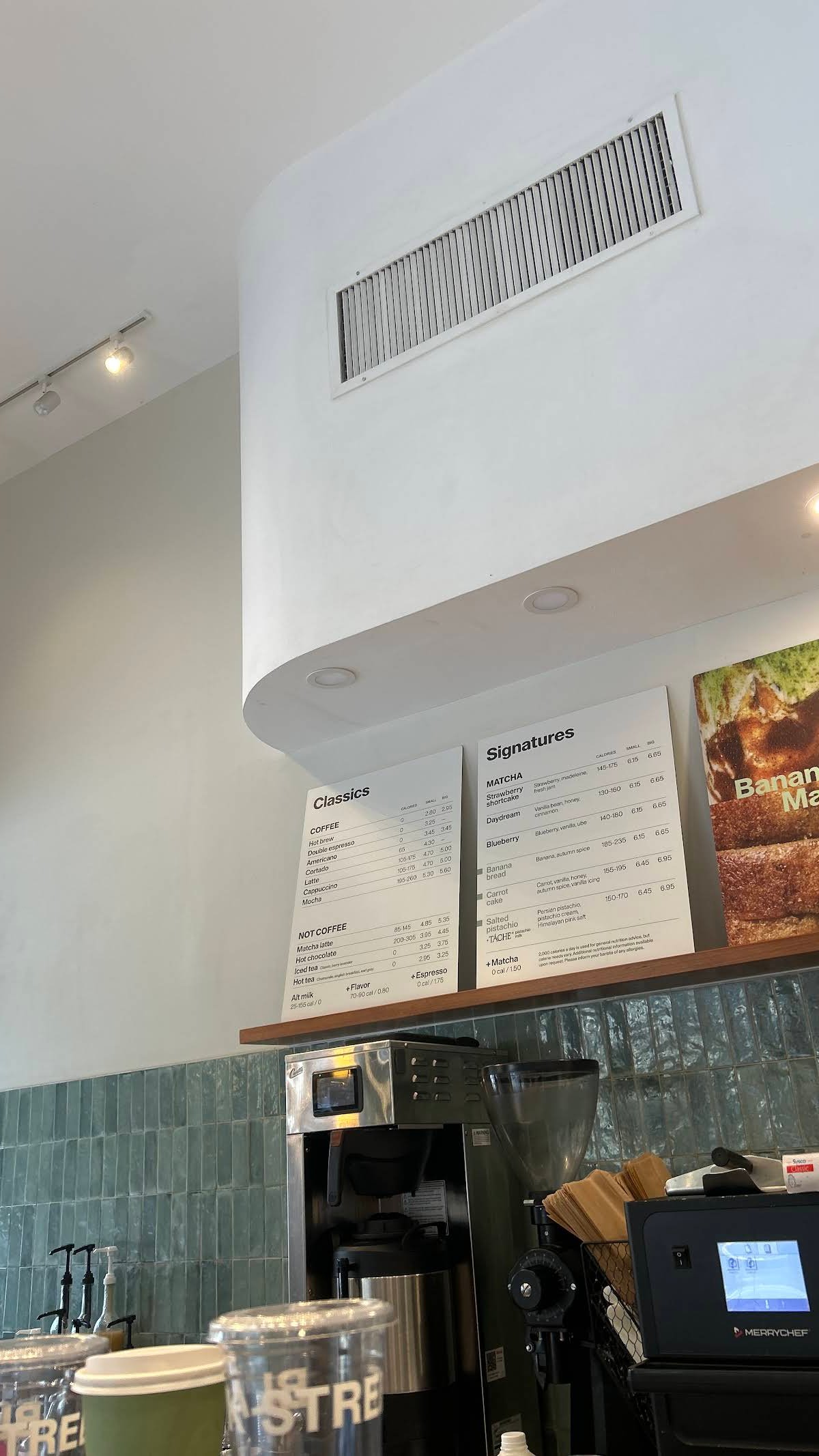 Blank Street specialty coffee shop in New York - photo 11