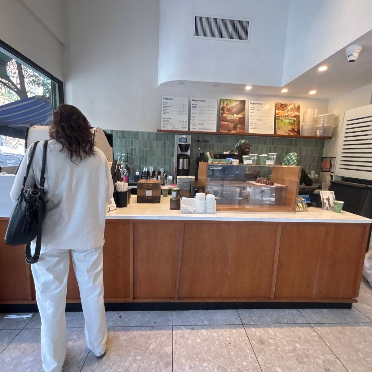 Blank Street specialty coffee shop in New York - photo 8