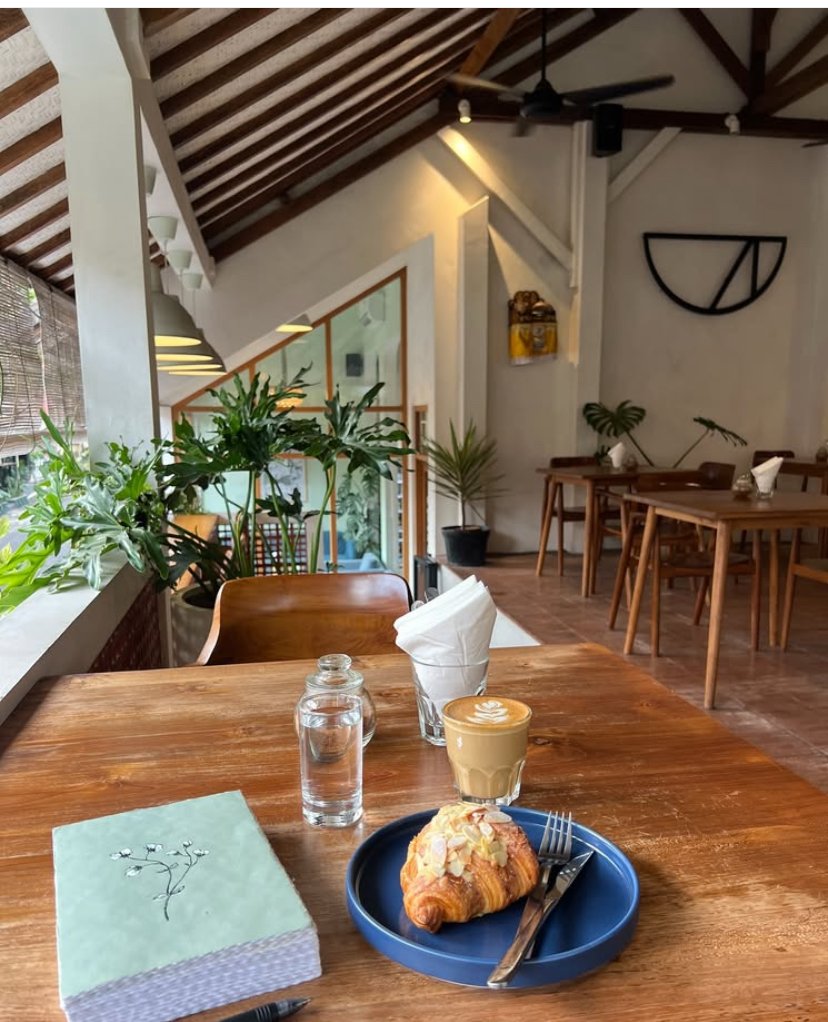 Ubud Coffee Roastery - Ubud specialty coffee shop in Bali - photo 2