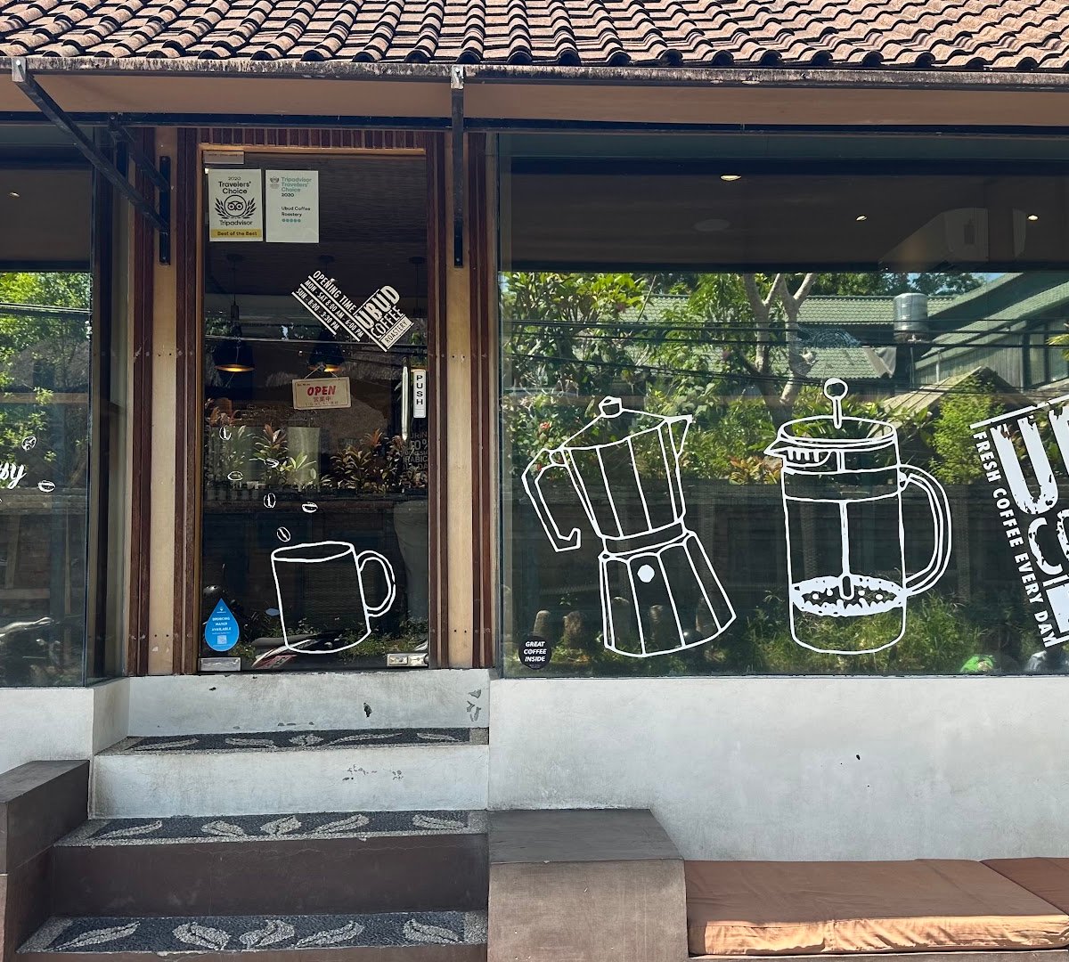Ubud Coffee Roastery - Ubud specialty coffee shop in Bali - photo 9