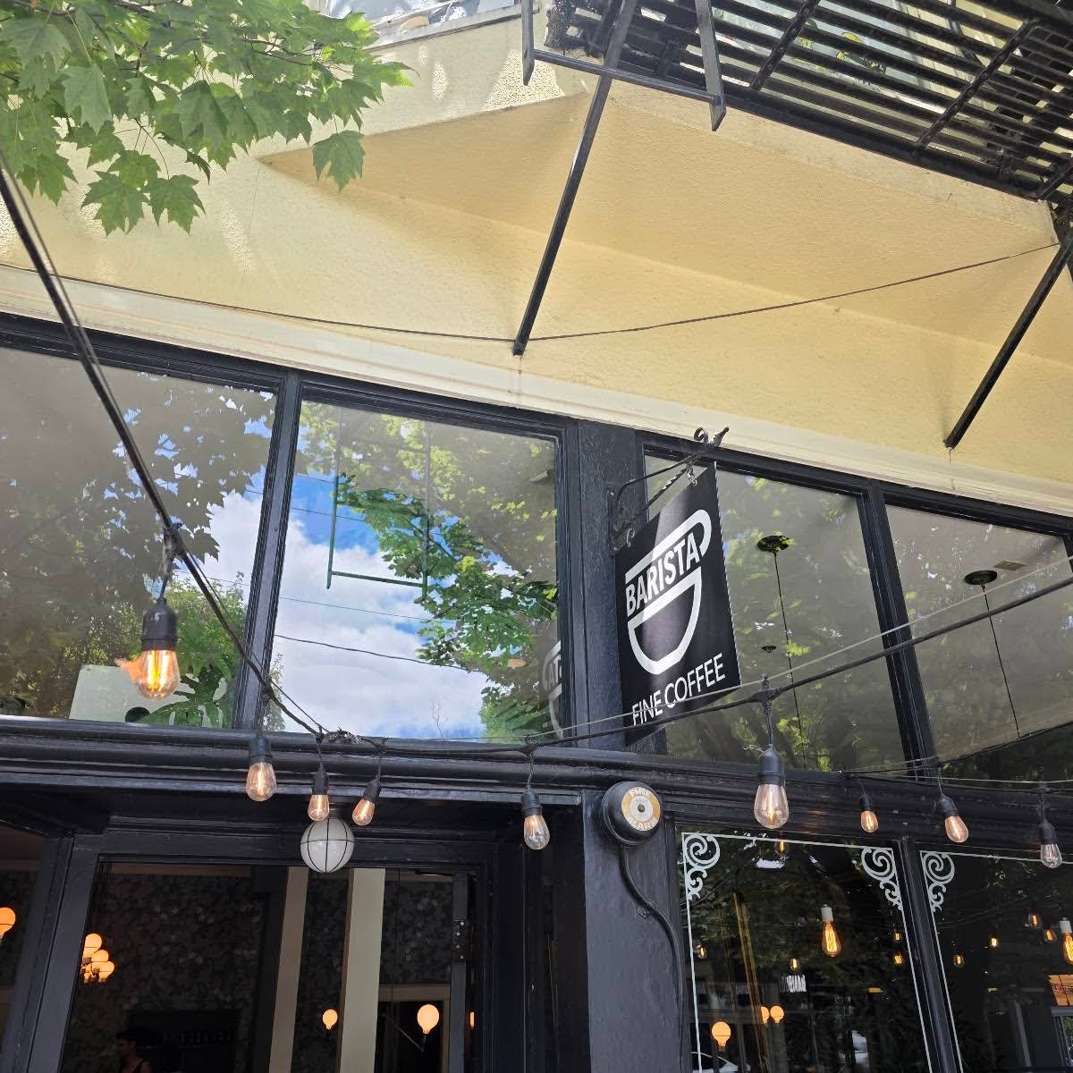 Barista specialty coffee shop in Portland - photo 4