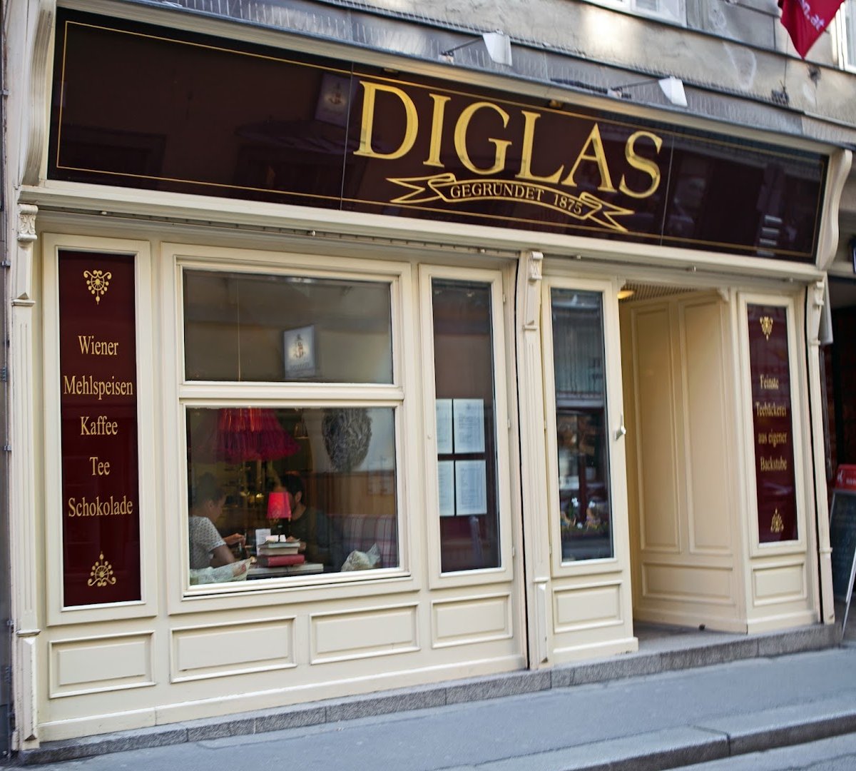 Storefront of Café Diglas, specialty coffee shop in Vienna