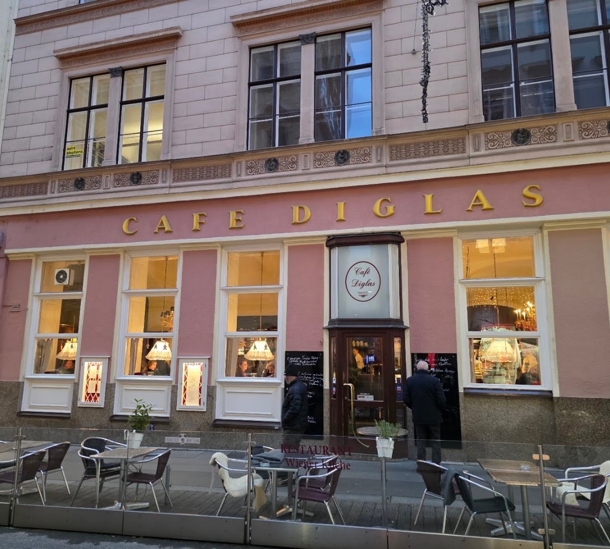 Storefront of Café Diglas, specialty coffee shop in Vienna