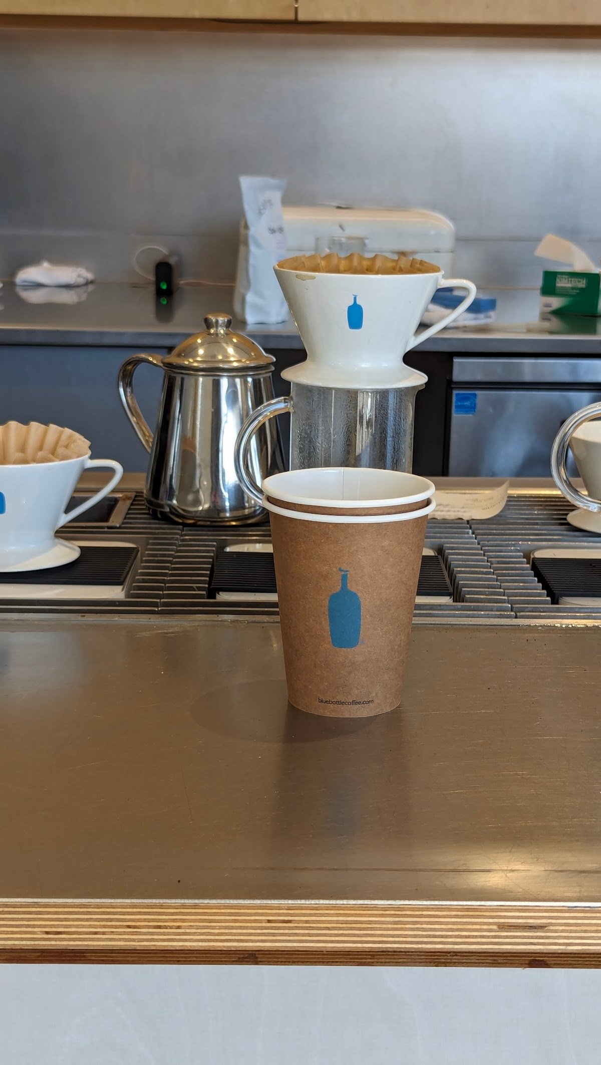 Blue Bottle Coffee specialty coffee shop in Washington, D.C. - photo 10