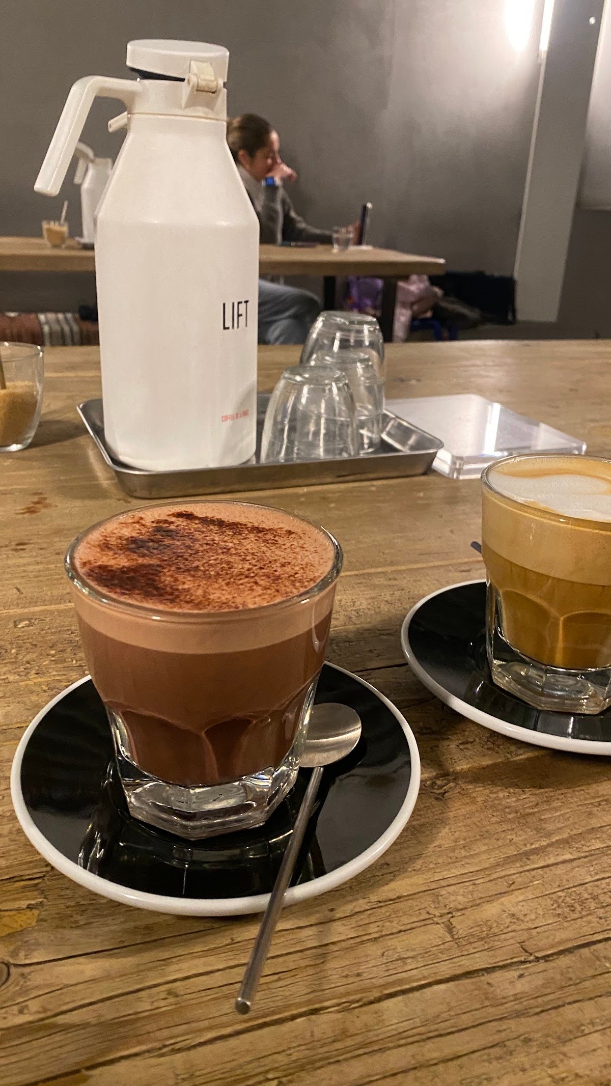 LIFT COFFEE specialty coffee shop in London - photo 10