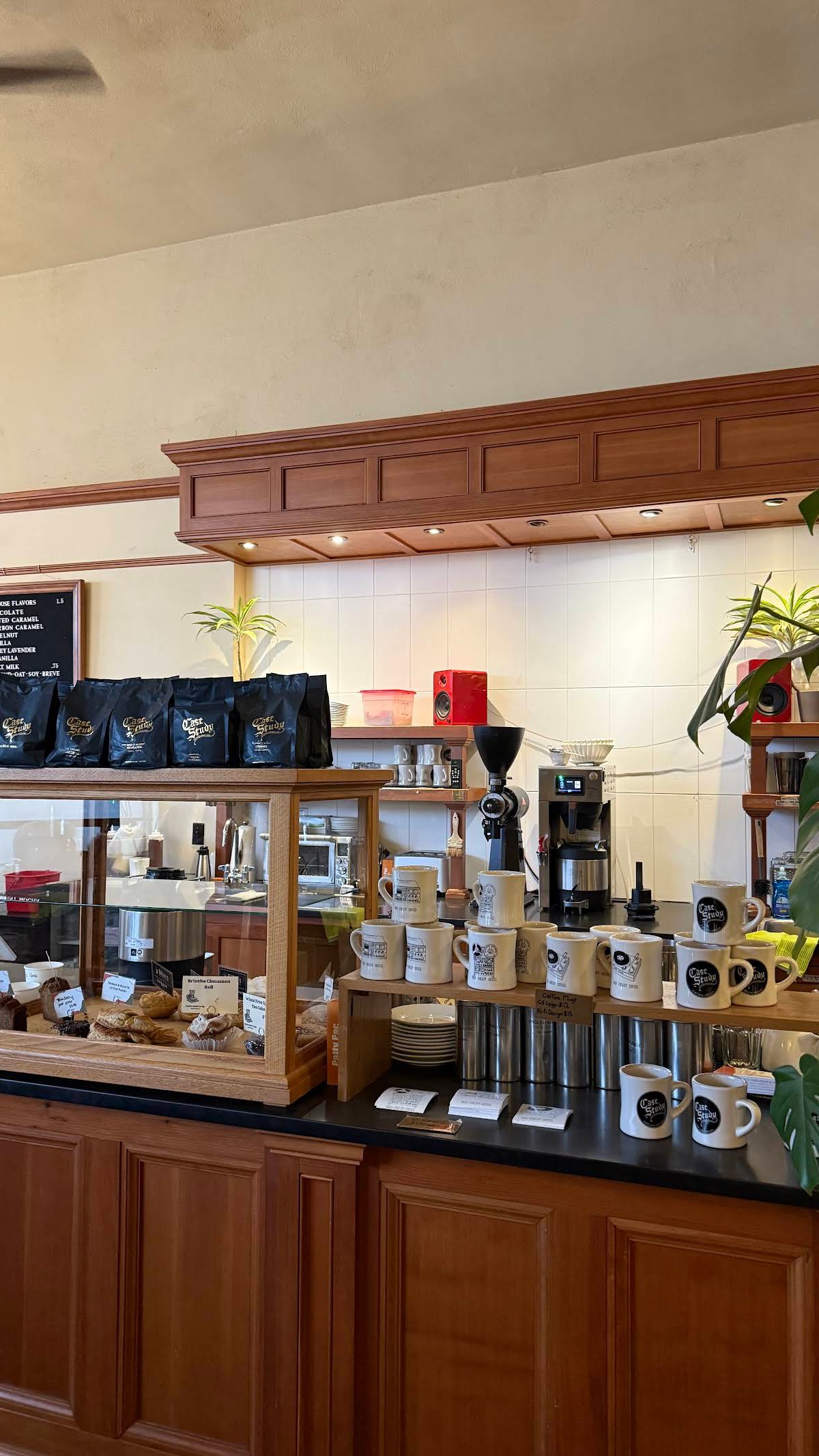 Case Study Coffee Roasters specialty coffee shop in Portland - photo 11