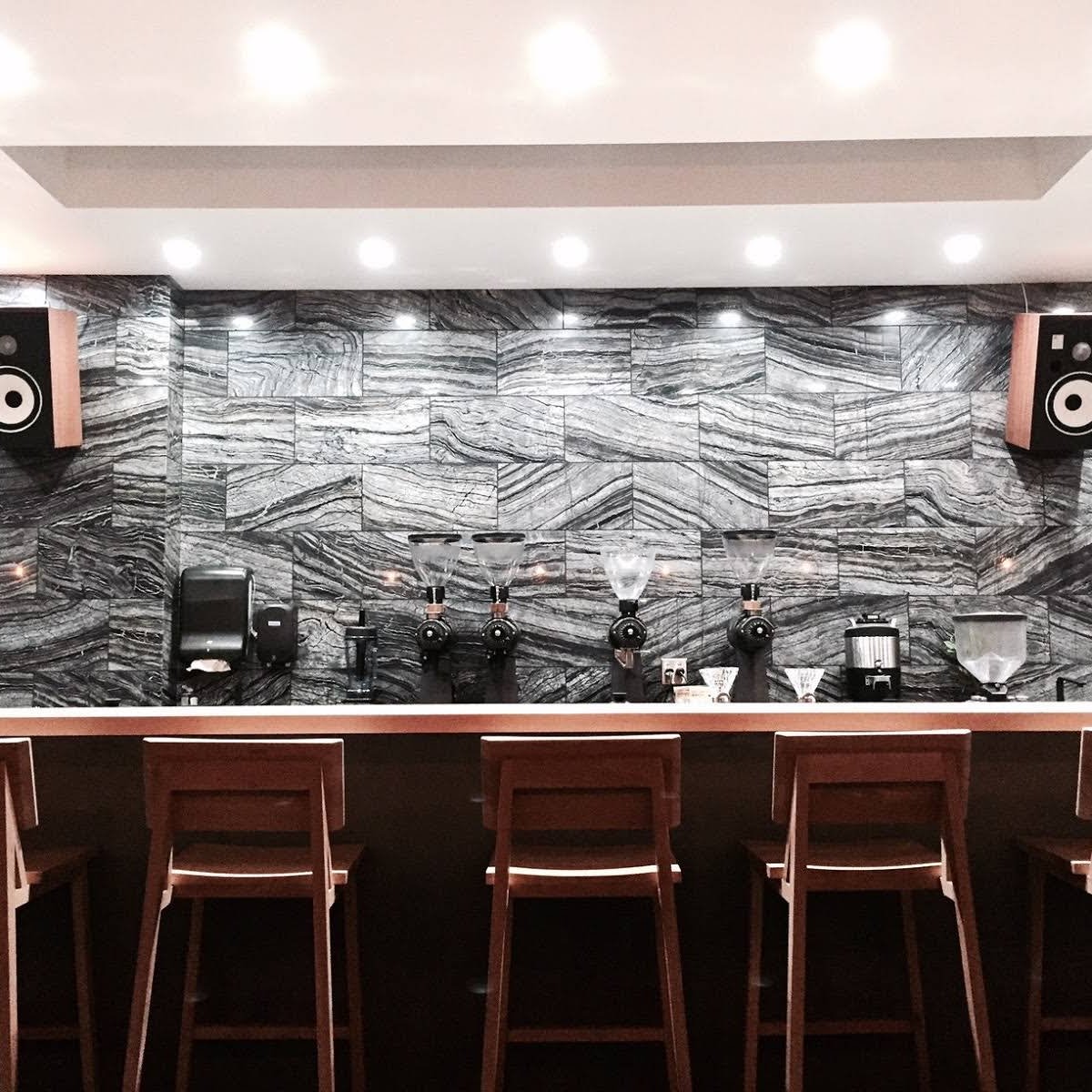 Proud Mary Cafe specialty coffee shop in Portland - photo 7