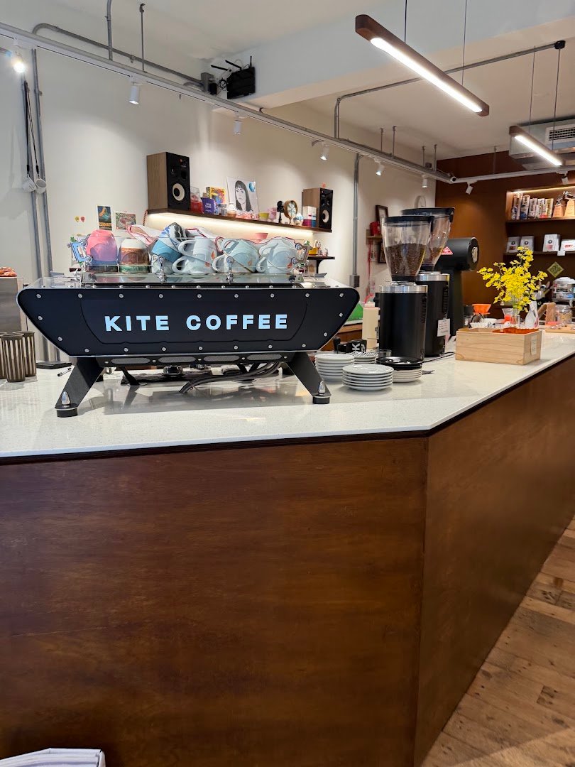KITE COFFEE specialty coffee shop in Taipei - photo 7