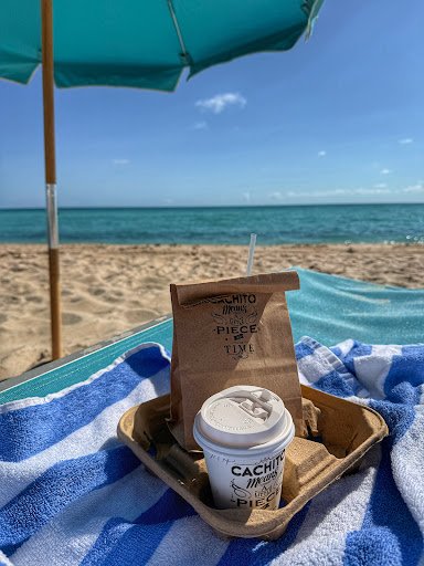 Cachito Coffee and Bakery specialty coffee shop in Miami - photo 13