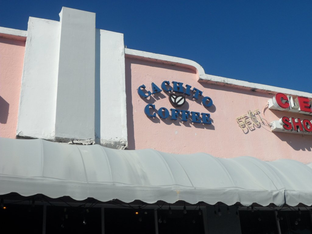 Cachito Coffee and Bakery specialty coffee shop in Miami - photo 2