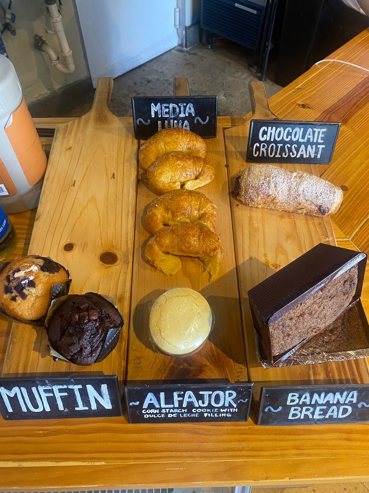 Cachito Coffee and Bakery specialty coffee shop in Miami - photo 6